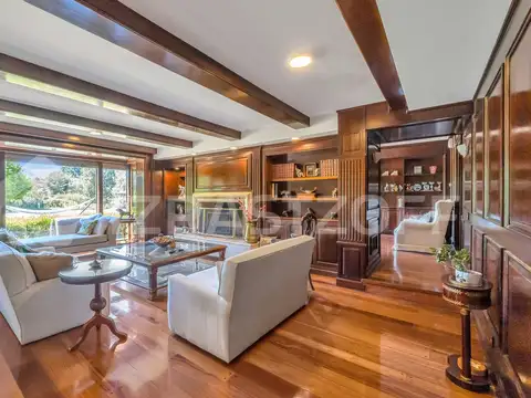 Casa en venta  en El Carmel 5 dormitorios y 4000mts de parque