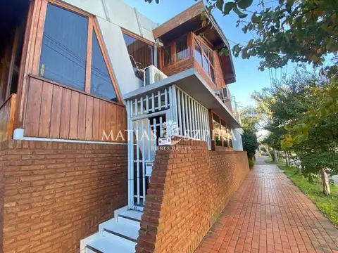 Casa en Venta en Haedo, USD 290.000