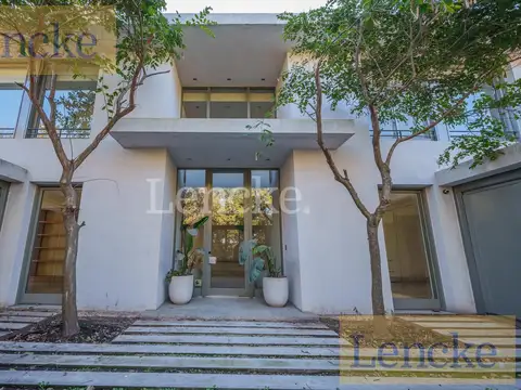 Casa en Venta en Tortugas Country Club, USD 4.000.000