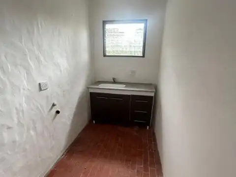 Depto Tipo Casa en Alquiler de Monoambiente