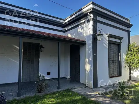 Casa en alquiler en Adrogue