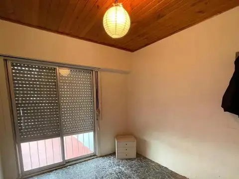 Depto Tipo Casa 4 ambientes con 1 baño