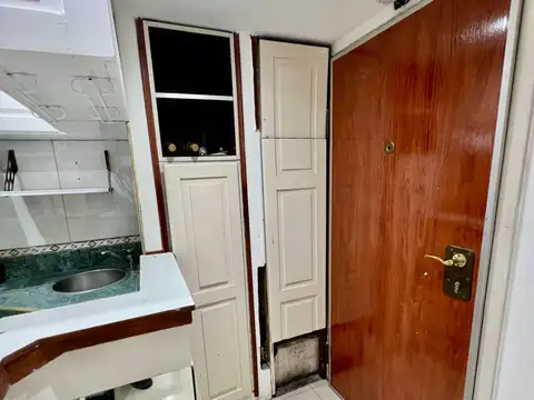 Beruti 4400