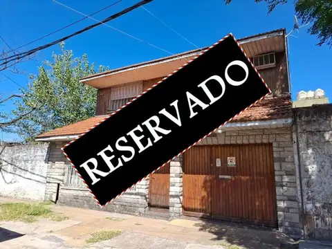 C. MADERO CASA 5 AMB PRECIO CONVENIENTE