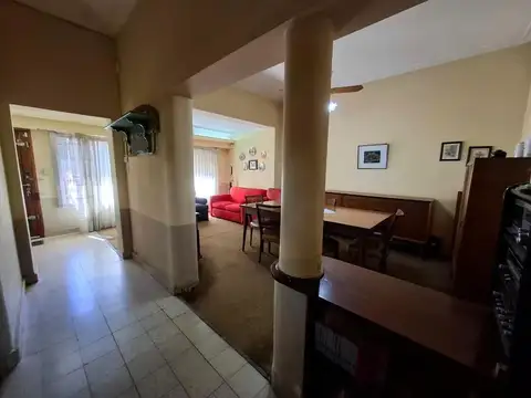 Alvarez 100