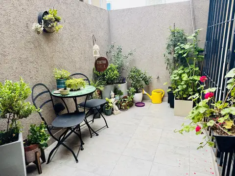 Espectacular PH 2 Ambientes de Categoría/Patio/Terraza Propia/ Parrilla