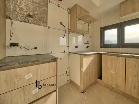 Departamento en Venta en La Perla Sur, USD 244.000
