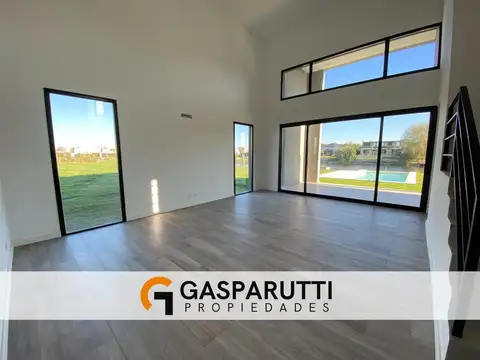 Casa en Venta en San Matias, USD 445.000