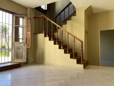 Casa en Venta al Oeste