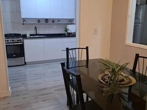 Depto Tipo Casa en Venta de 4 ambientes