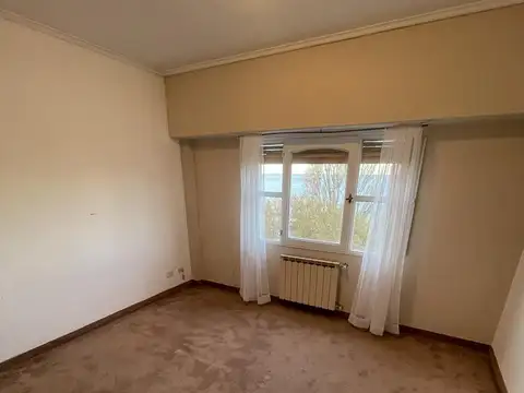 Departamento en Alquiler de 3 dormitorios