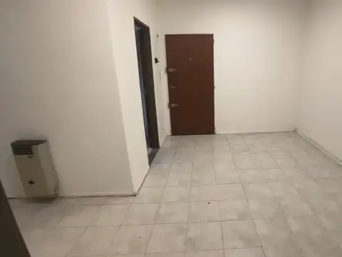 Depto Tipo Casa en Alquiler de 1 dormitorio