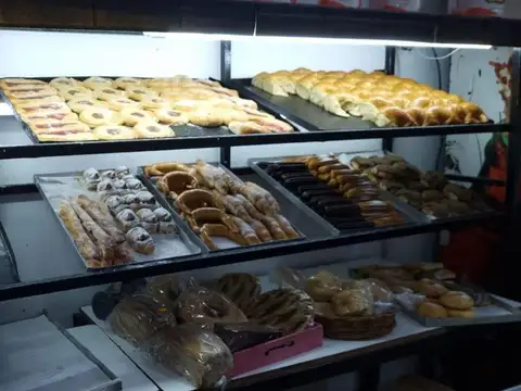 VENTA FDO DE COMERCIO PANADERIA EN L DE SAN ISIDRO