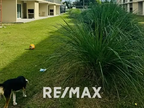 Departamento en Venta con 1 cochera