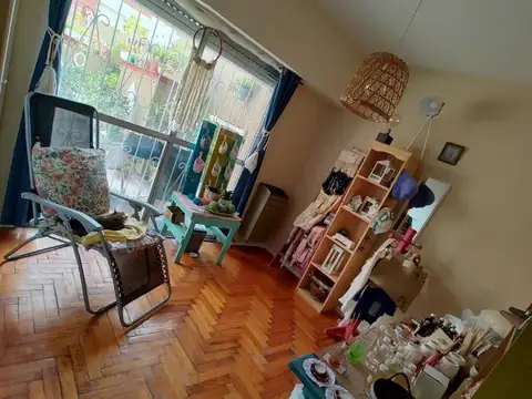 Departamento 4 AMB con cochera patio y quincho - La Perla