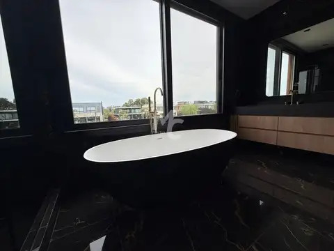 Casa en venta o alquiler en El Yacht, Nordelta