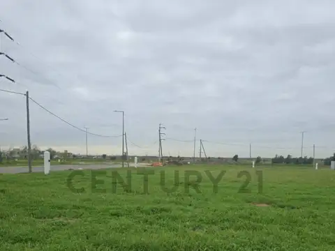 LOTE EN DOCTA PARQUE - APTO COMERCIO