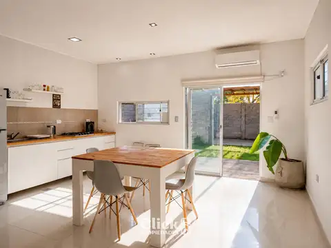 Casa en Alquiler de 1 dormitorio