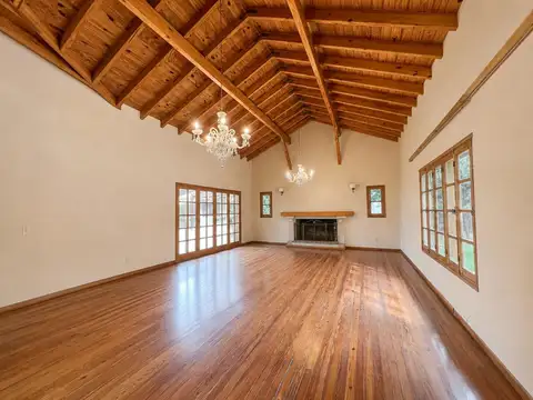 Casa en Venta de 4 dormitorios