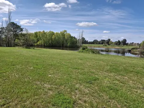 VENTA LOTE A LA LAGUNA 1332 M2, EL CAMPO CARDALES, FINANCIACION PROPIA