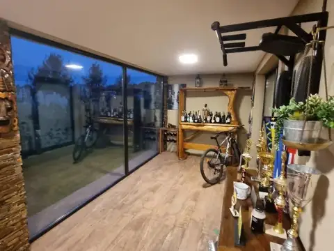 Casa 3/4 Amb. en excelente sector de Arenas del sur