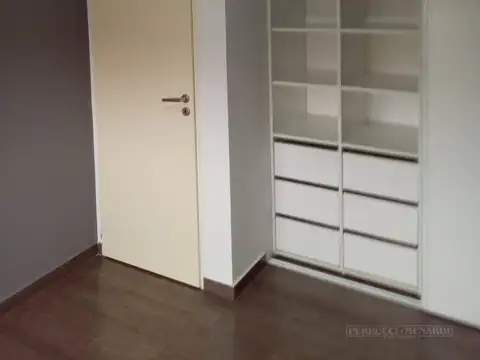 Departamento en Venta en Jose Leon Suarez, USD 55.000