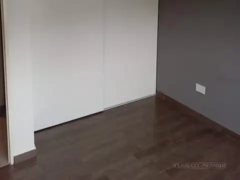 Departamento en Jose León Suarez