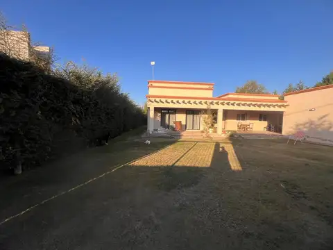 Casa en Venta al Oeste