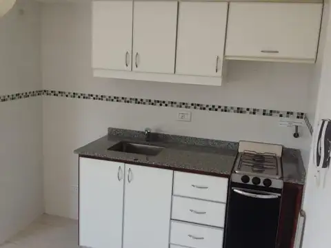 Departamento en Alquiler en Zona Centro, $ 400.000