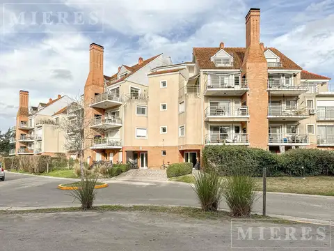 Duplex 4amb en venta en Complejo Lagunas,  Santa Barbara