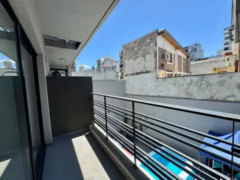 Emilio Lamarca 2100, Piso 1