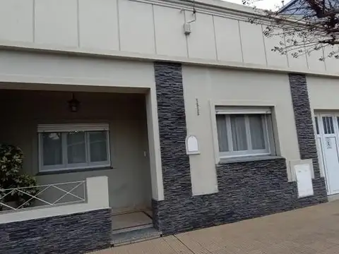 Avenida Pereyra e/ 9 De Julio y Hipólito Irigoyen