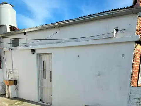 Depto Tipo Casa en Alquiler de 2 ambientes