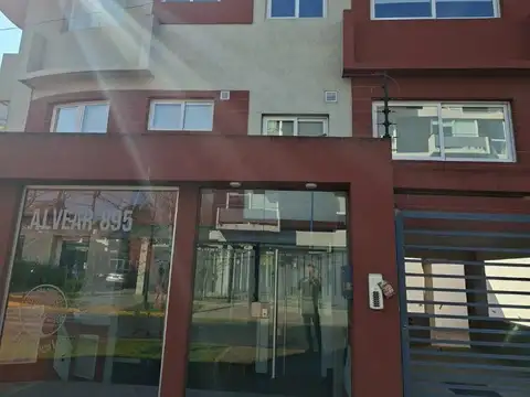 HERMOSO DPTO. 2 AMB. ZONA ITUZAINGÓ
