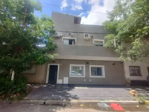 VENTA PH 2 AMBIENTES EN SANTOS LUGARES OPRTUNIDAD