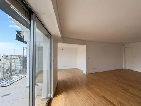 Piso en alquiler sin muebles Terraza parrilla Vigilancia 24hs Cochera