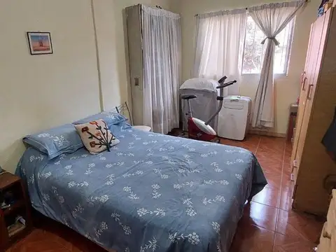 VENTA CASA MULTIFAMILIAR, JOSÉ C. PAZ