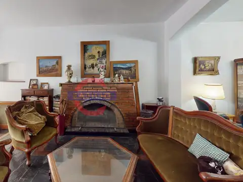 Casa 6 ambientes con 4 baños