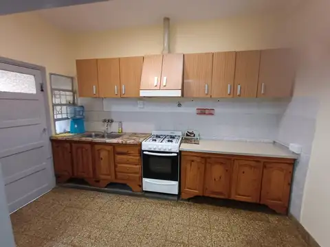 Depto Tipo Casa en Alquiler de 2 dormitorios