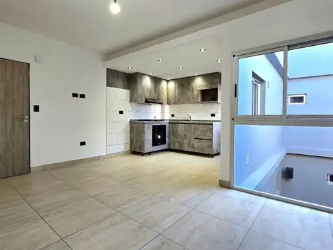 Depto Tipo Casa en Venta de 3 ambientes