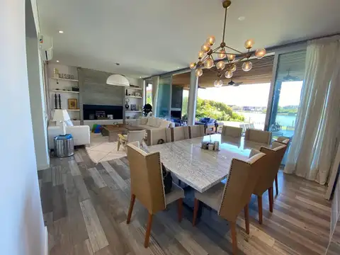 Casa en Alquiler Temporal en Barbarita, USD 10.000