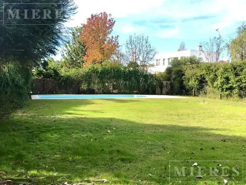 Casa en Venta al Este