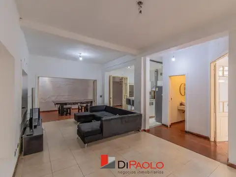 Depto Tipo Casa 4 ambientes con 2 baños