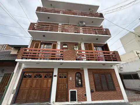 Departamento con espacio Guarda Coche - Wilde