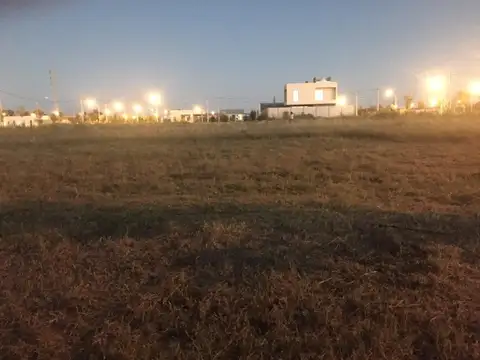 VENTA - TERRENO DE 487 M2 - ALTOS DE CARCARAÑA