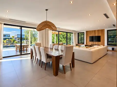 Casa en Alquiler al Noreste