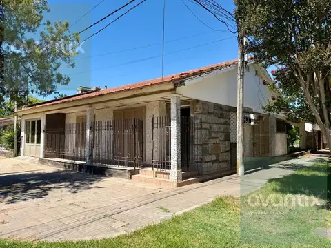 Casa en Venta en Lehmann, Castellanos