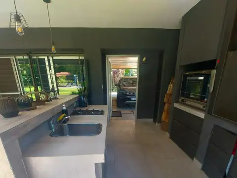 VENTA LA REJA CASA QUINTA DE VANGUARDIA PREMIUM