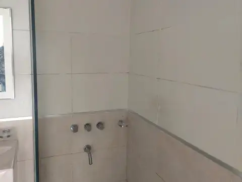 Departamento en Alquiler en Granadero Baigorria, $ 700.000