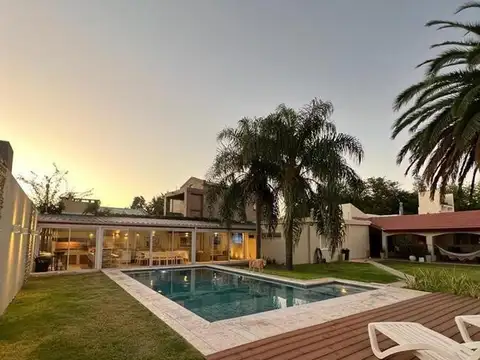 Casa en Venta de 4 dormitorios